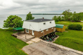 Paradise Point - Waterfront City Getaway